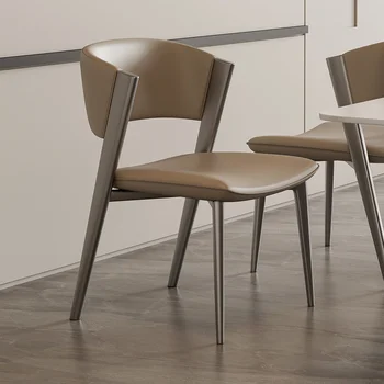 Италиански леки луксозни трапезни столове, дизайнерски стол за грим в състав зала, стол с полудуговой облегалка, модерен прост семеен ресторант стол