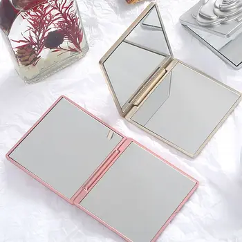 Мини-увеличително огледало за грим Козметично Карманное Складное Мини-огледало с дърворезби на розов фон, той е злато Огледало за грим