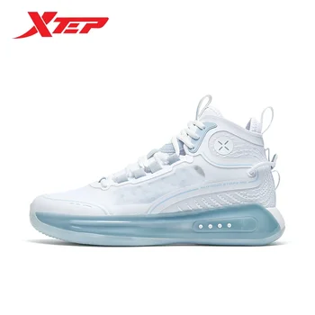 Мъжки обувки Xtep баскетбол обувки от Jeremy Lin попадна в същата пролетта колекция от бели баскетболни маратонки с най-високо берцем.